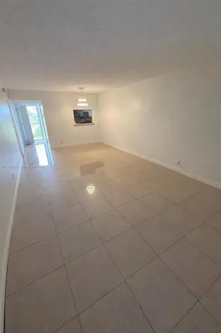 220 SW 9th Avenue Hallandale Beach FL 33009