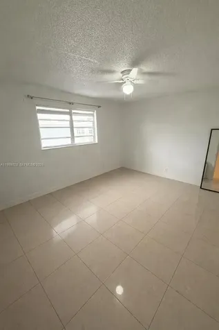 220 SW 9th Avenue Hallandale Beach FL 33009