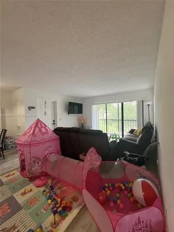 721 Sunny Pine Way Green Acres FL 33415