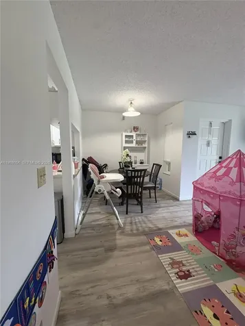 721 Sunny Pine Way Green Acres FL 33415