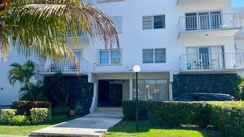 3944 NE 167th Street North Miami Beach FL 33160