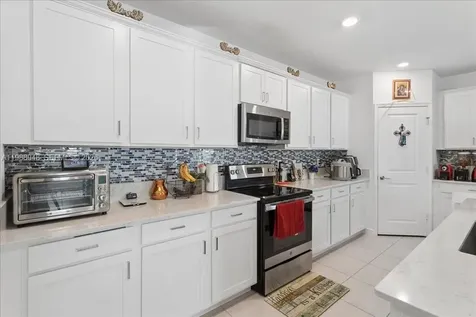 6018 Henderson Way West Palm Beach FL 33415
