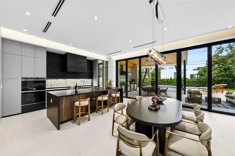 609 SW 24th Road Miami FL 33129