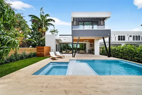 609 SW 24th Road Miami FL 33129