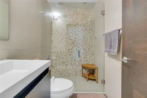 3340 NE 190th Street Aventura FL 33180