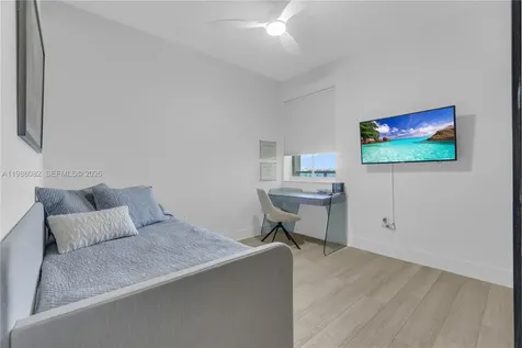 3340 NE 190th Street Aventura FL 33180