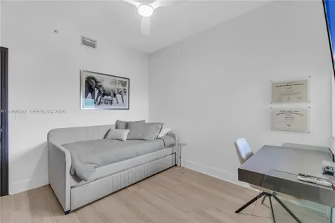 3340 NE 190th Street Aventura FL 33180