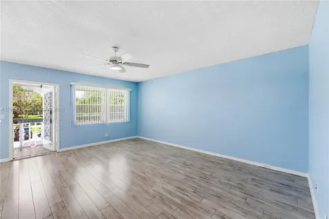 199 Prescott J Deerfield Beach FL 33442