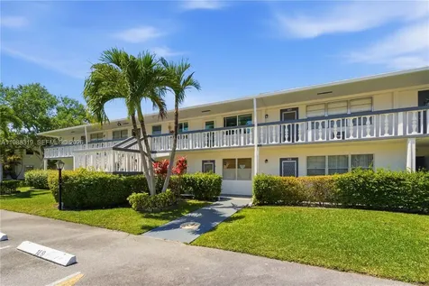 199 Prescott J Deerfield Beach FL 33442