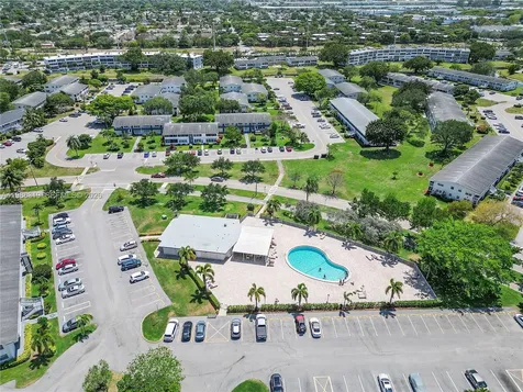 199 Prescott J Deerfield Beach FL 33442