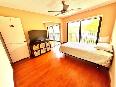 9974 Costa Del Sol Boulevard Doral FL 33178