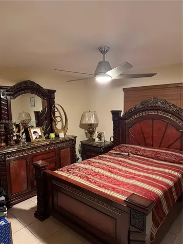 4347 E 9th Court Hialeah FL 33013