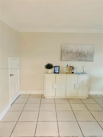 6611 SW 41st Place Davie FL 33314