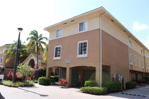 2921 NE 185th Street Aventura FL 33180
