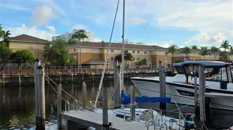 2921 NE 185th Street Aventura FL 33180