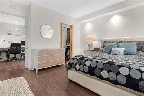 1117 Meridian Avenue Miami Beach FL 33139
