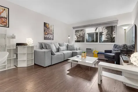 1117 Meridian Avenue Miami Beach FL 33139