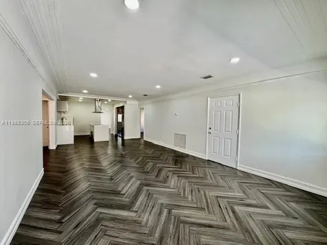 1128 SW 21st Avenue Miami FL 33135