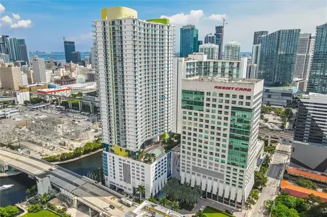185 SW 7th Street Miami FL 33130