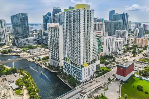 185 SW 7th Street Miami FL 33130
