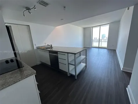185 SW 7th Street Miami FL 33130