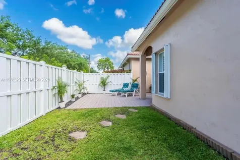 677 NW 129th Way Pembroke Pines FL 33028