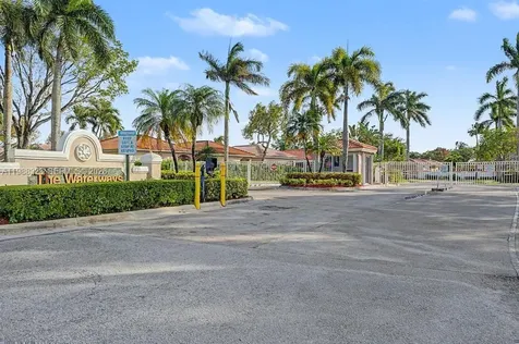 677 NW 129th Way Pembroke Pines FL 33028