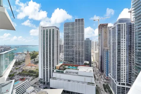 851 NE 1st Avenue Miami FL 33132