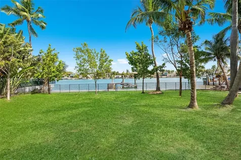 93 Palm Avenue Miami Beach FL 33139