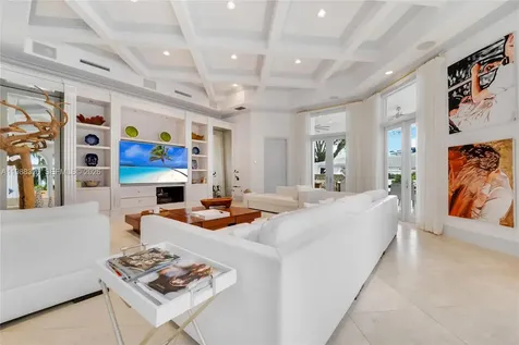 100 Palm Avenue Miami Beach FL 33139