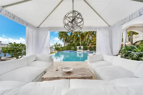 100 Palm Avenue Miami Beach FL 33139