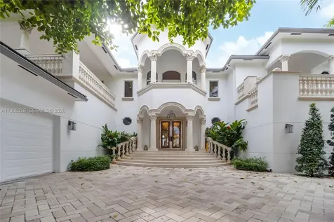 100 Palm Avenue Miami Beach FL 33139