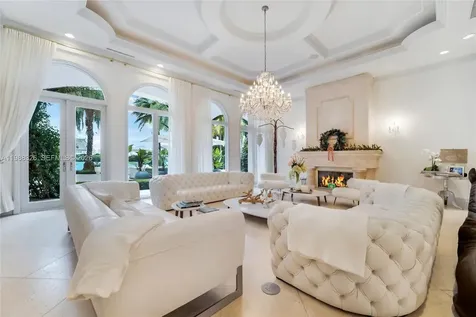 100 Palm Avenue Miami Beach FL 33139