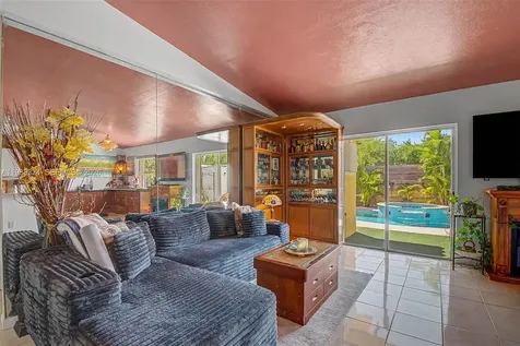 21040 SW 85th Pass Cutler Bay FL 33189