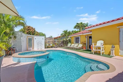 21040 SW 85th Pass Cutler Bay FL 33189