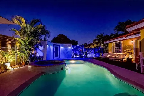 21040 SW 85th Pass Cutler Bay FL 33189