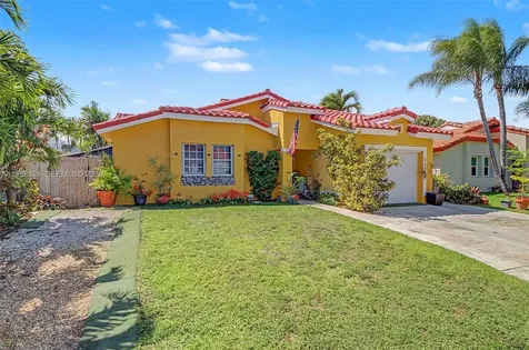 21040 SW 85th Pass Cutler Bay FL 33189