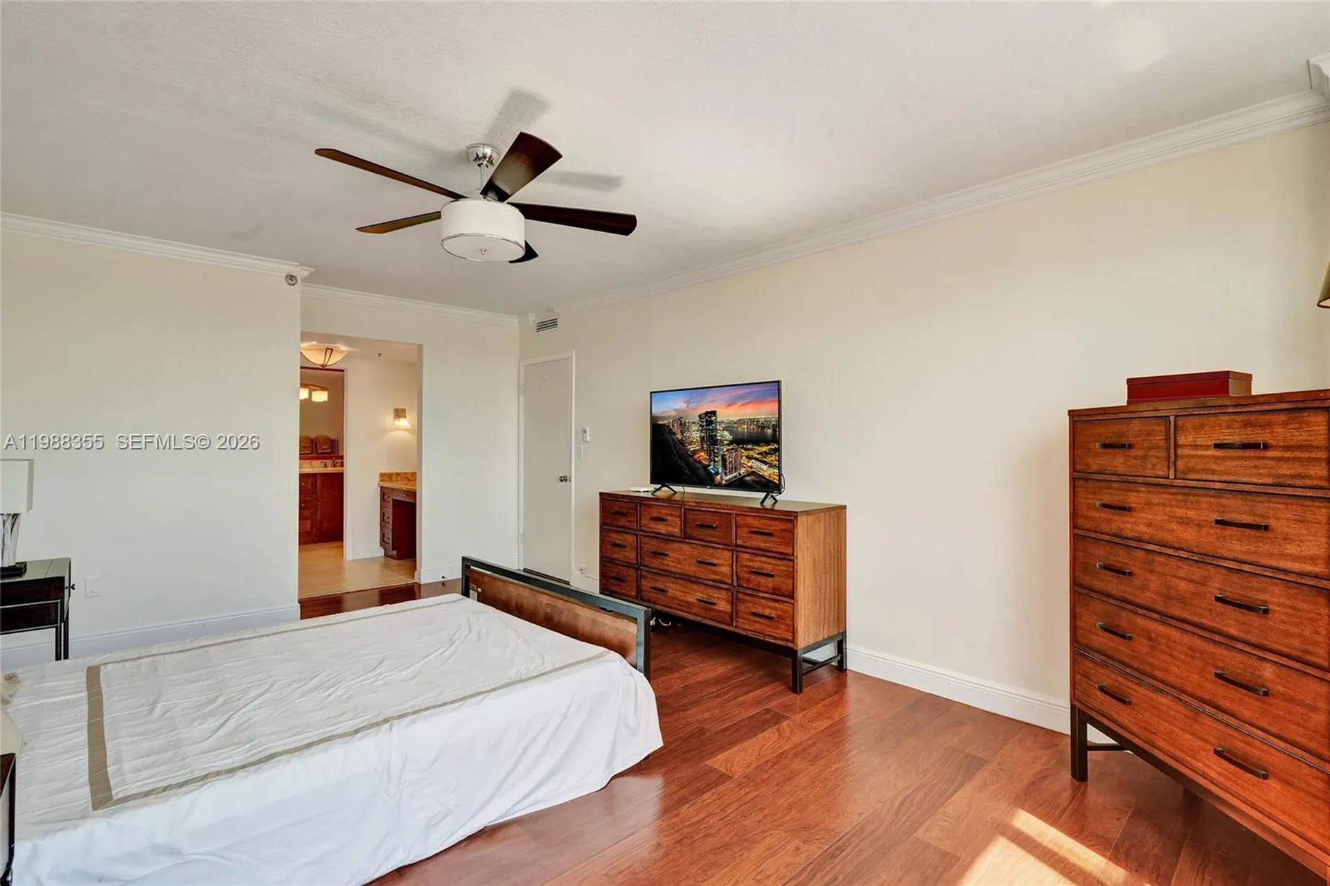 4001 Hillcrest Drive Hollywood FL 33021