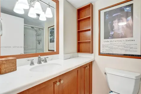 4001 Hillcrest Drive Hollywood FL 33021