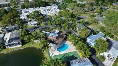 3001 SW 18th Ter, Lot 134 Fort Lauderdale FL 33315