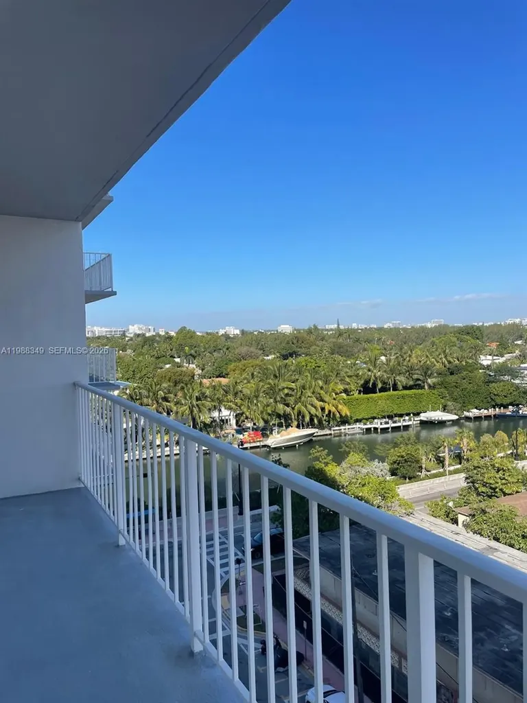 2829 Indian Creek Drive Miami Beach FL 33140