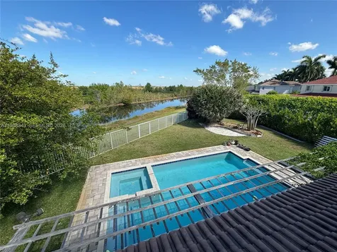 1653 Winterberry Lane Weston FL 33327