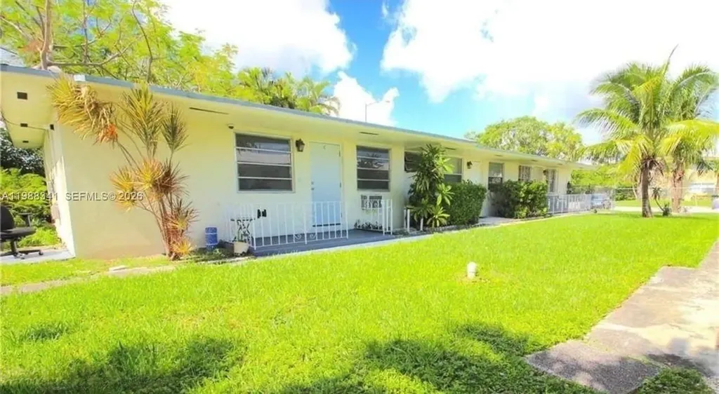 2120 NE 168th Street North Miami Beach FL 33162