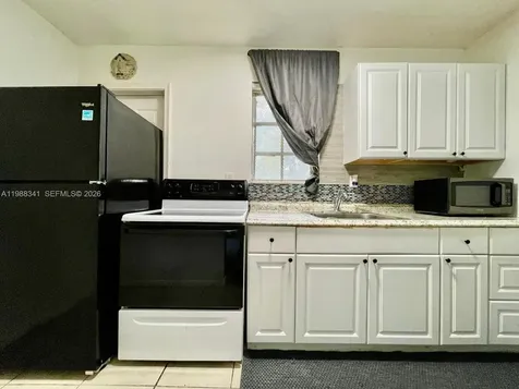 2120 NE 168th Street North Miami Beach FL 33162