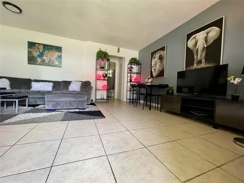 2120 NE 168th Street North Miami Beach FL 33162