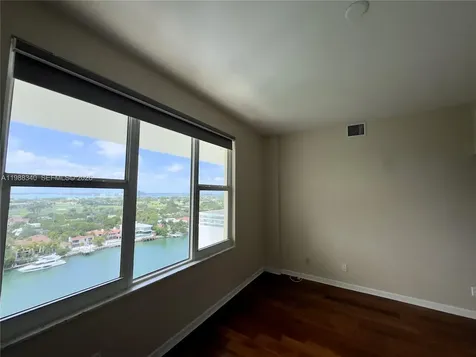 5600 Collins Avenue Miami Beach FL 33140