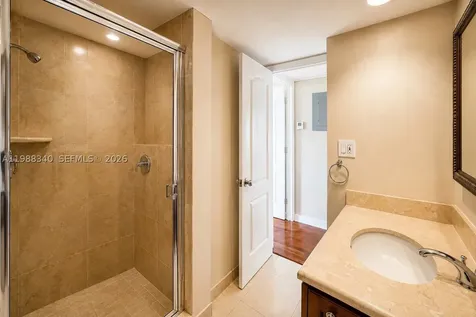 5600 Collins Avenue Miami Beach FL 33140