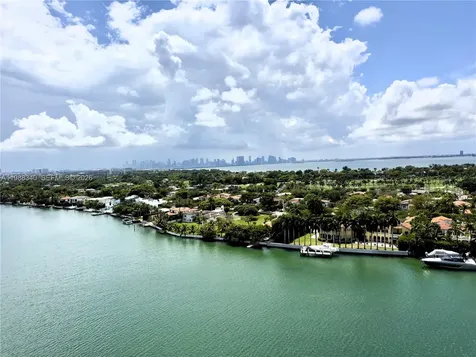 5600 Collins Avenue Miami Beach FL 33140