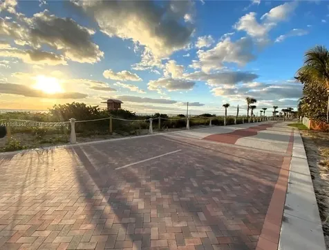 5600 Collins Avenue Miami Beach FL 33140
