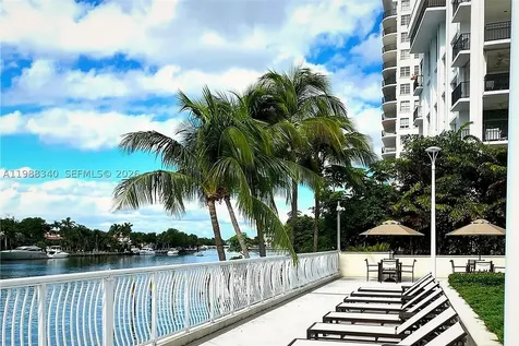 5600 Collins Avenue Miami Beach FL 33140